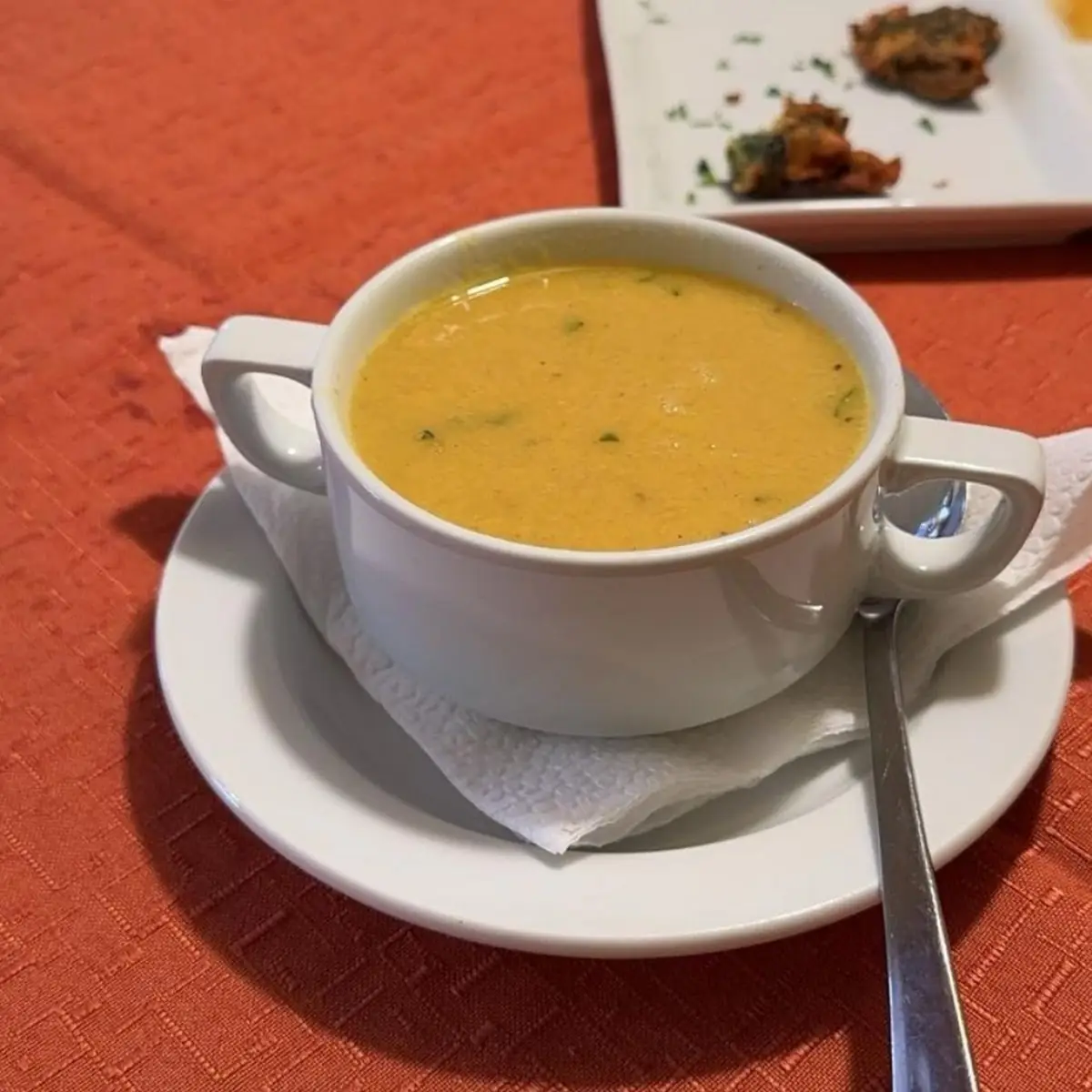 شوربة عدس
